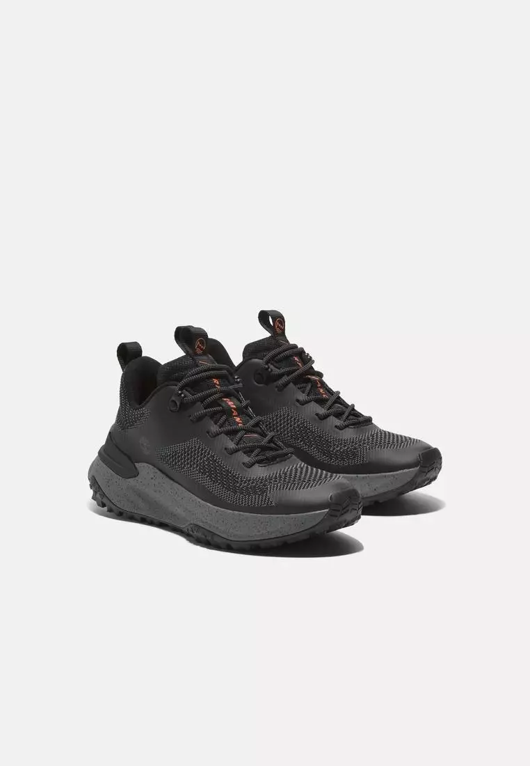 Motion Access Low Lace-Up Sneaker