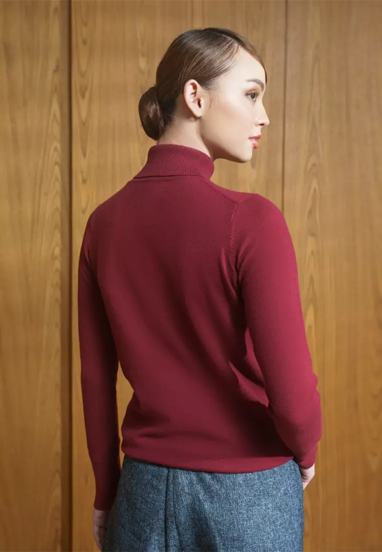 Jenna and Kaia - Nafa Turtleneck Dark Ruby - Kaos Turtleneck Wanita