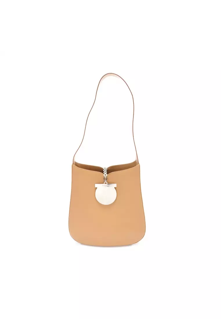 Salvatore outlet bag philippines