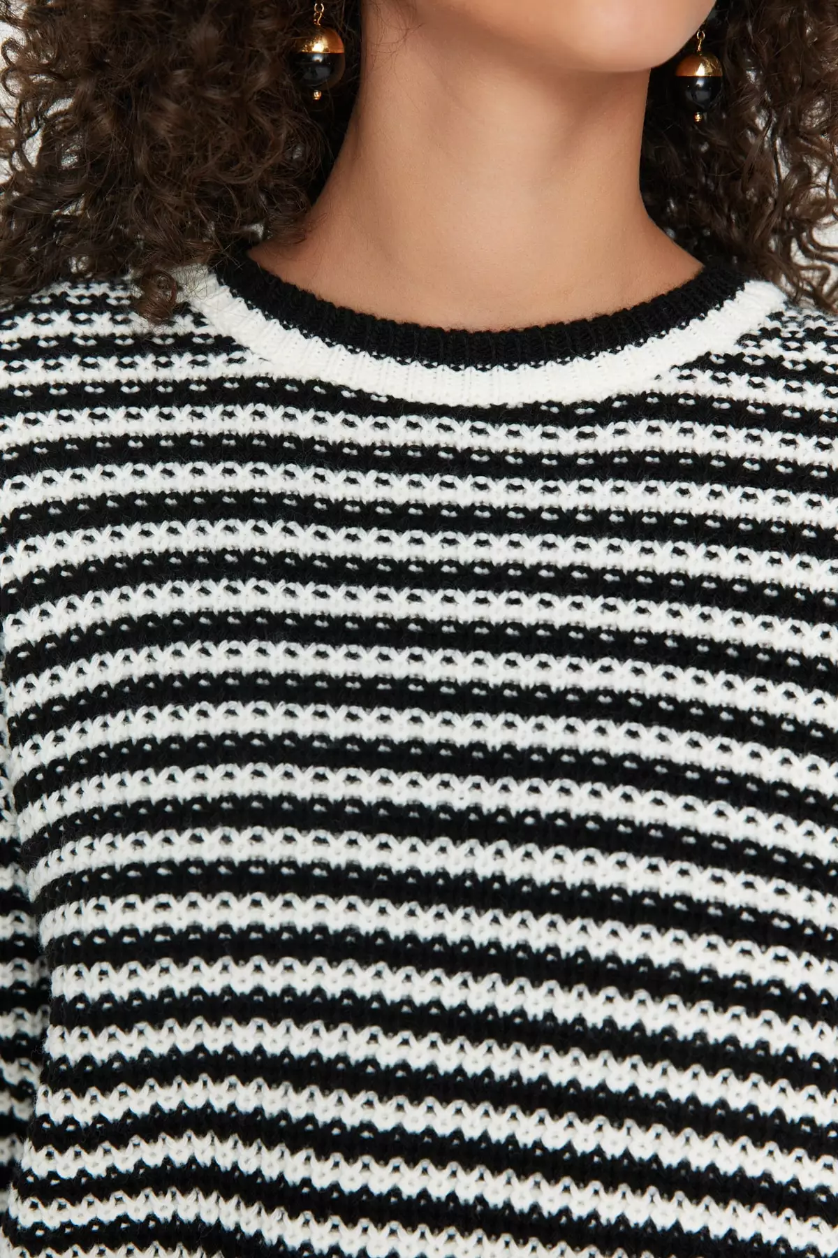 Crop Crew Neck Knit Sweater