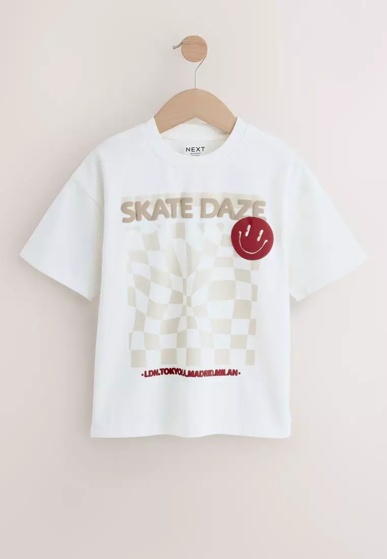 Relaxed Fit Short Sleeve Graphic T-Shirt