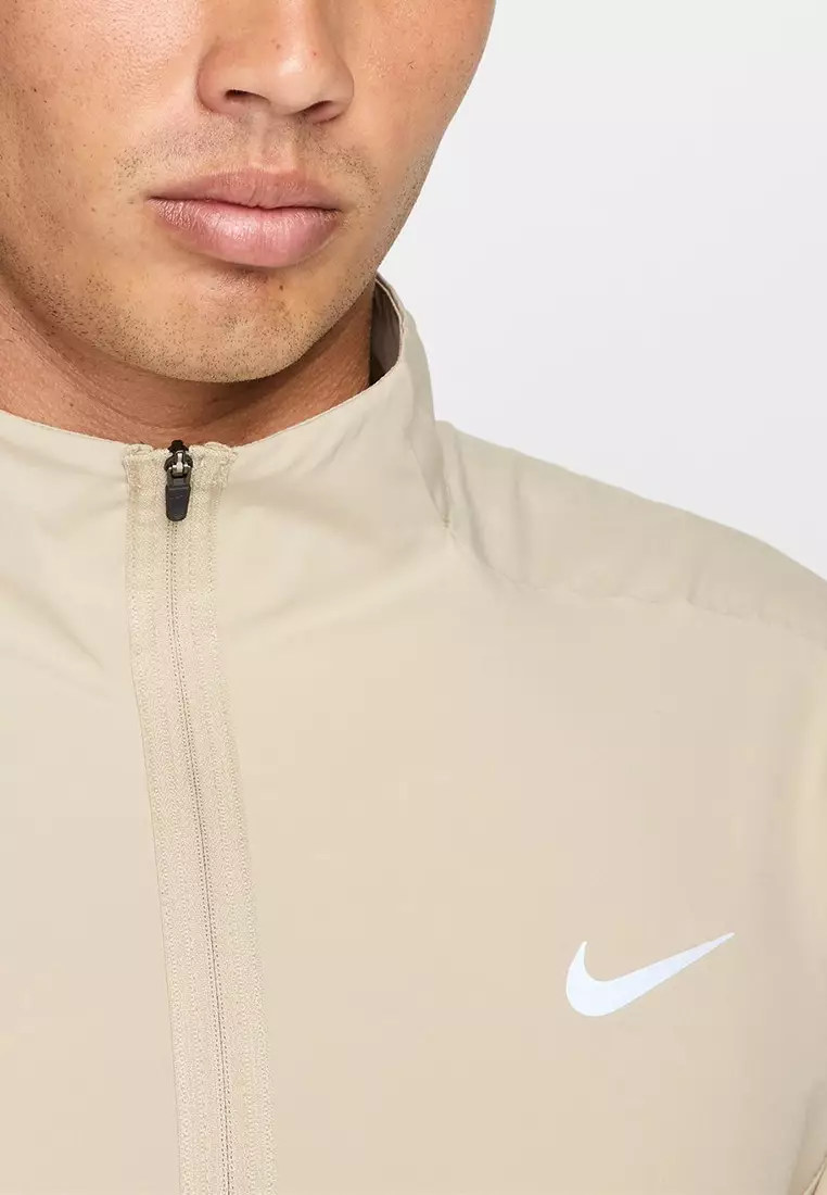 Form Dri-FIT Versatile Jacket