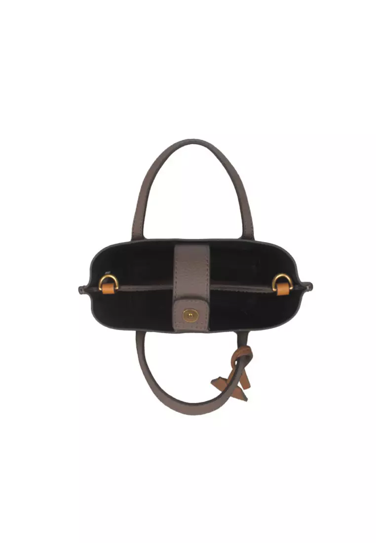 Buy TORY BURCH Perry 18 Women's Shoulder Bag in Brown 142616