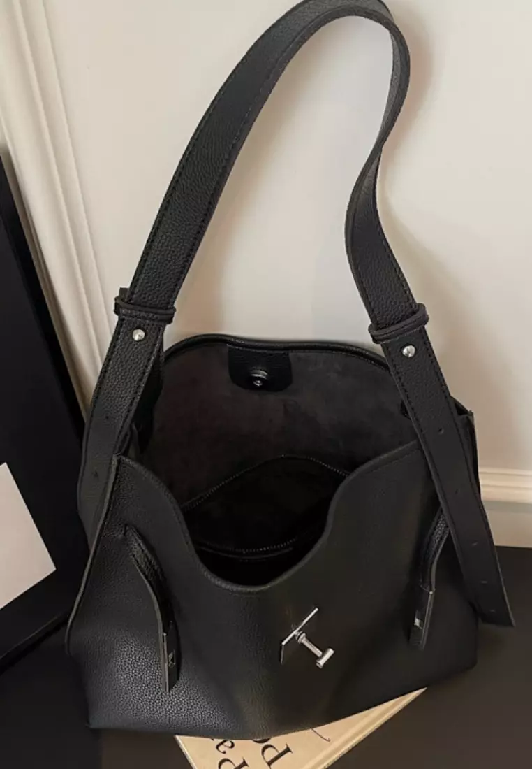 Large Capacity Commute Casual Buckle Design Crossbody Tote Bag CA26042824BK