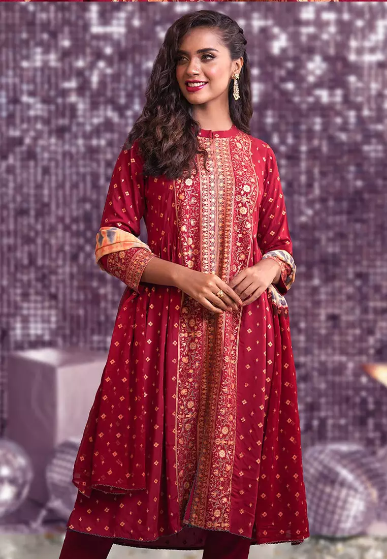 Le Reve 红色粘胶民族风上衣和下装，配围巾