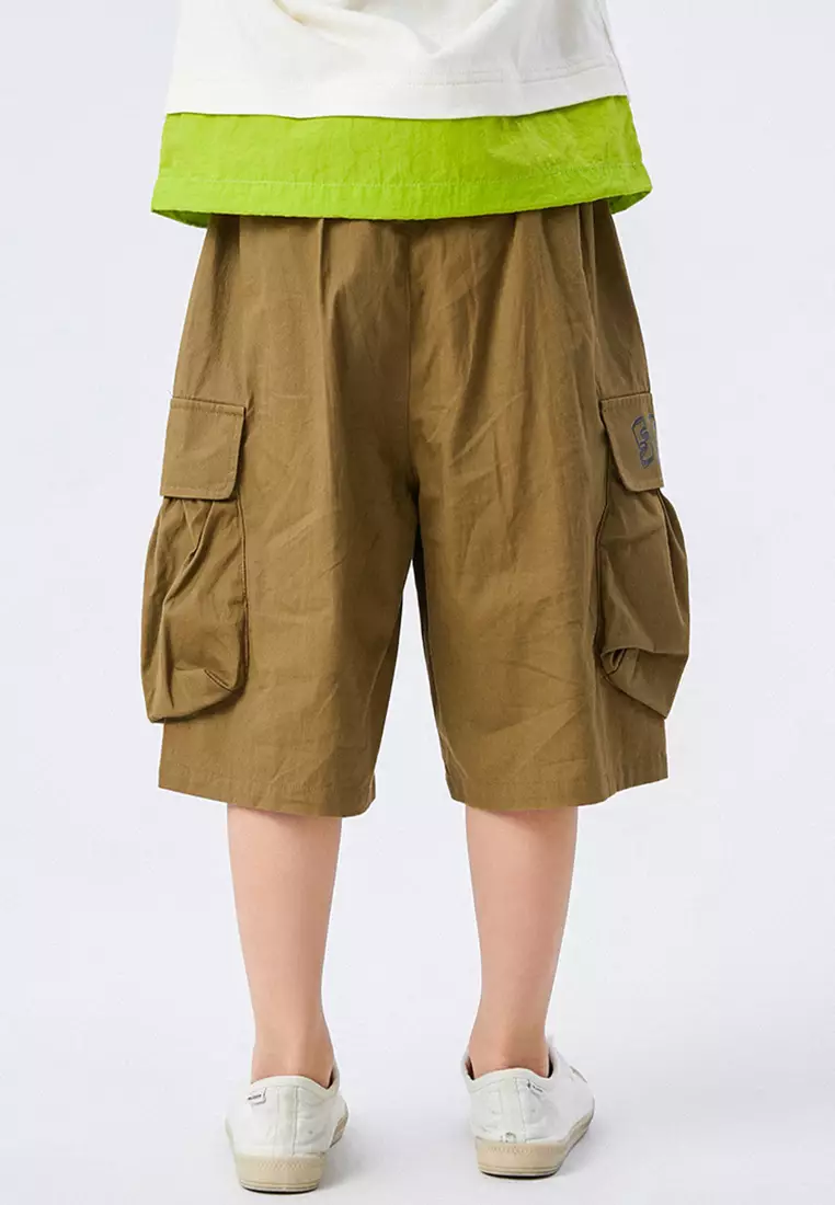 Graphic Printed Cargo Shorts With Double Pockets