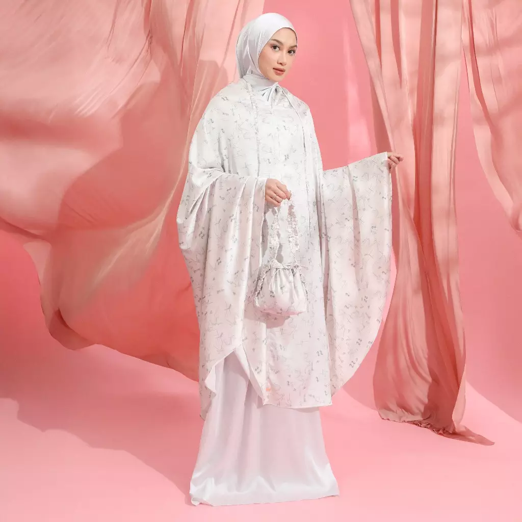 Selina Prayer Set Almond Grey