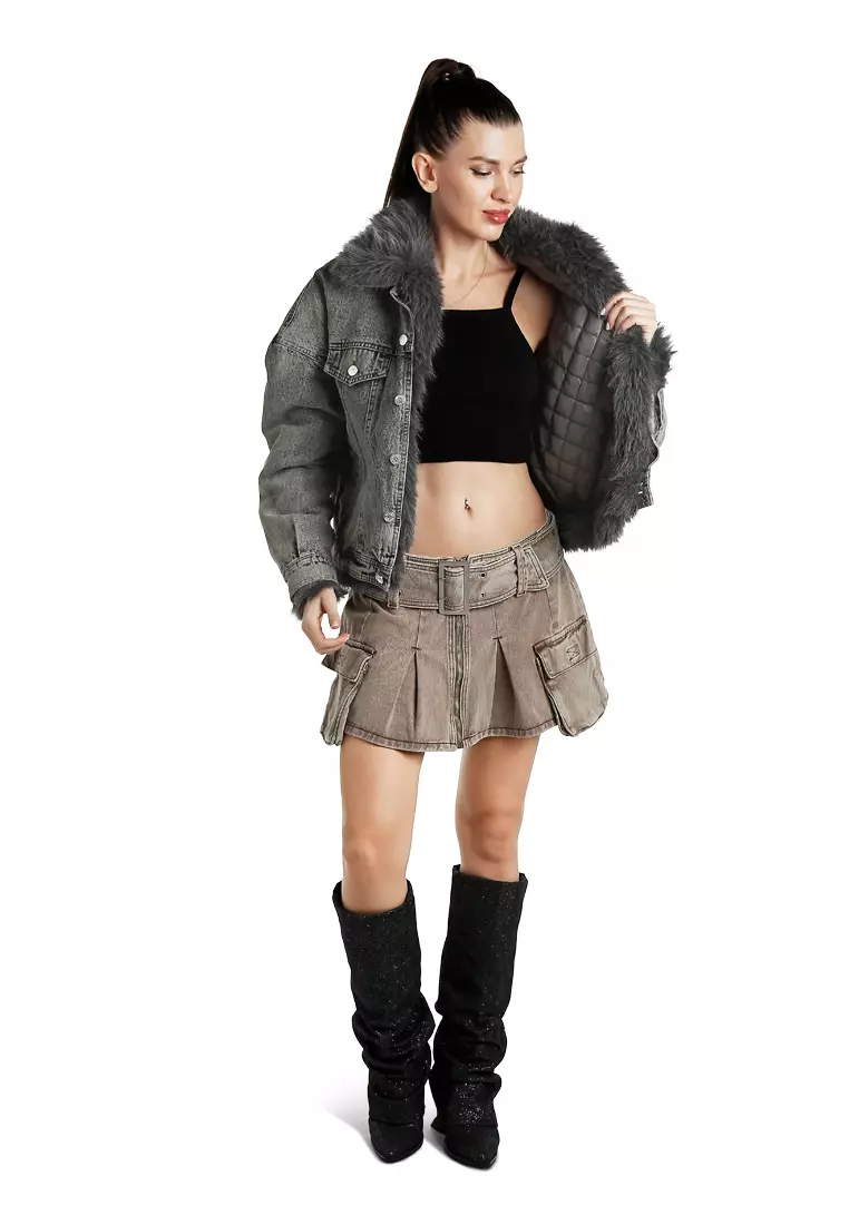 Jaket Denim Kerah Bulu Palsu Warna Abu-abu