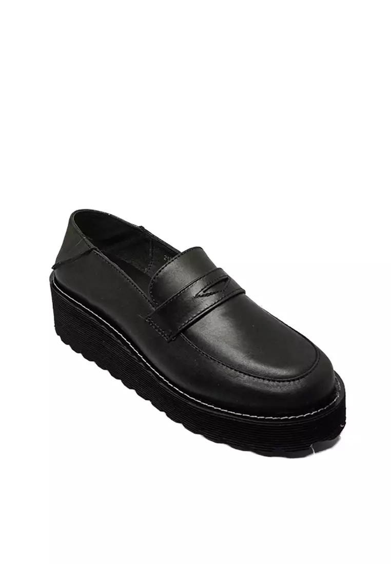 Discount on Otto  shoes - SKU: Platform Loafer