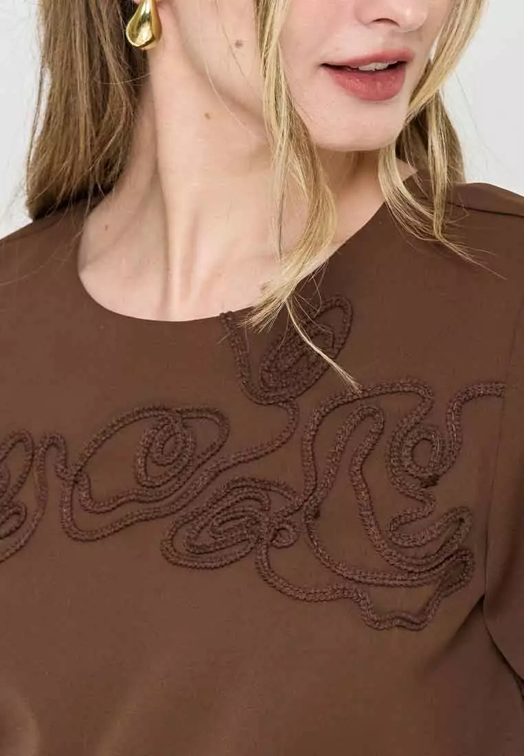 Amelie Round Neck Top with Flower Embroidery