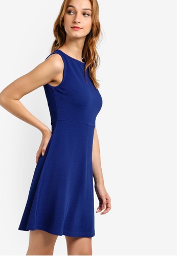 Essential Fit&Flare Dress