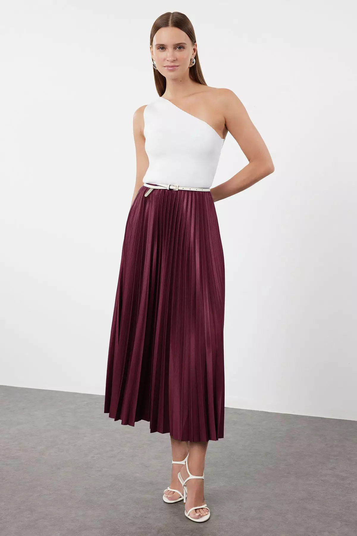 Pleated Maxi Knitted Skirt
