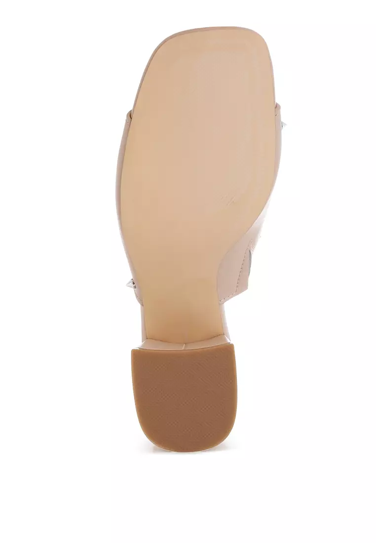 Sandal Mules Bertumit Blok Berhias Stud Warna Beige