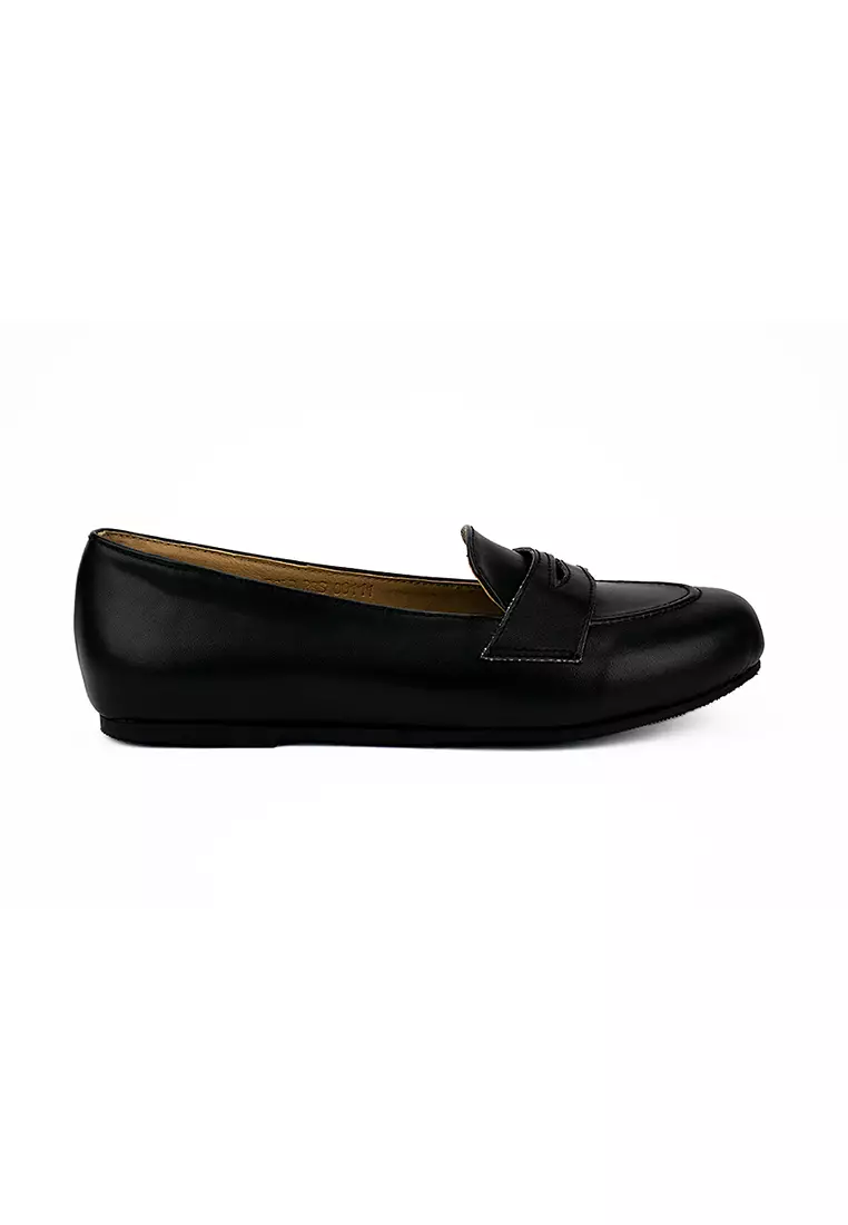 Discount on Cardam's Lifestyle  shoes - SKU: Eclb Rss 00111 Black School Shoes