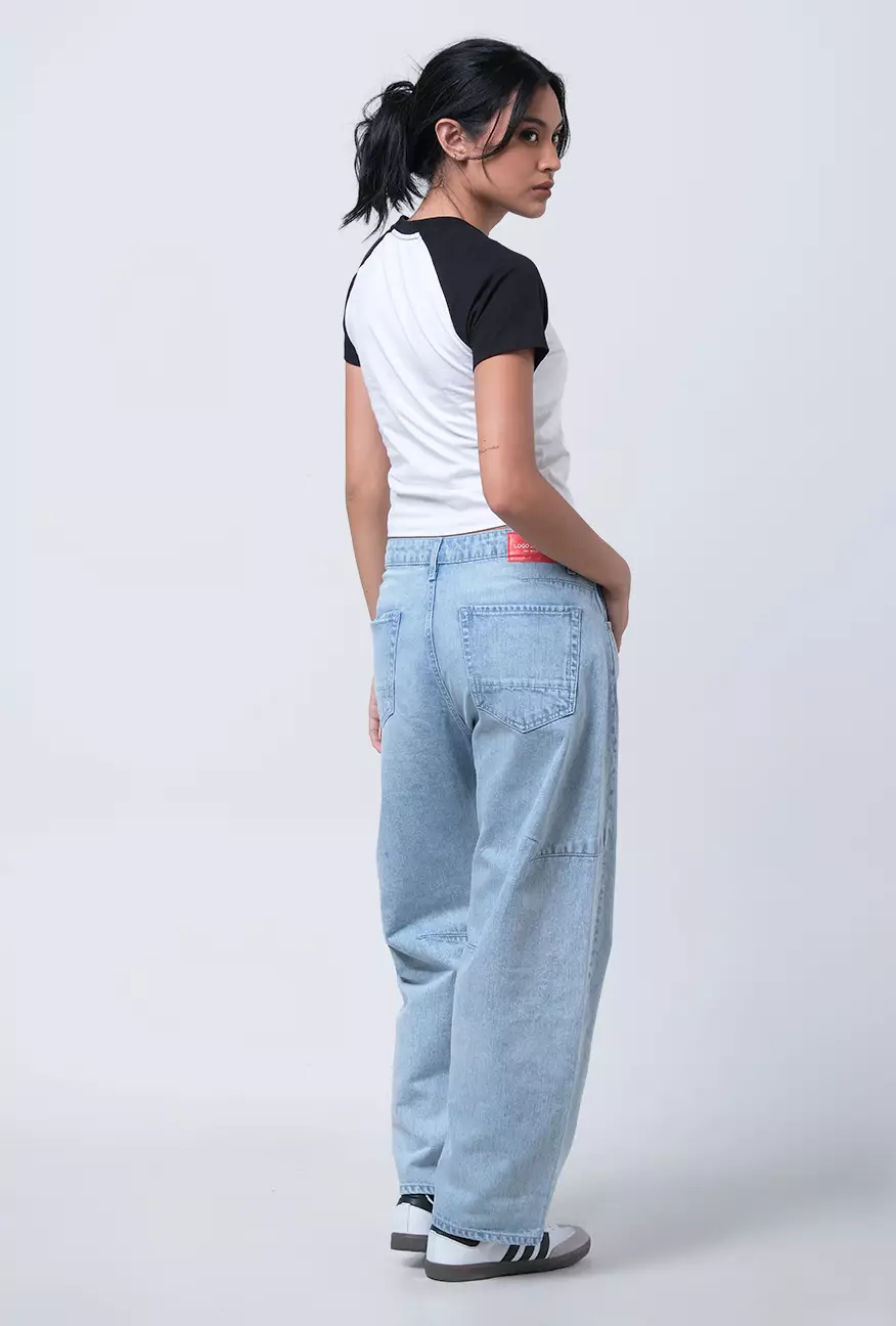 Kaos Wanita Baby Tee Quila Offwhite Black