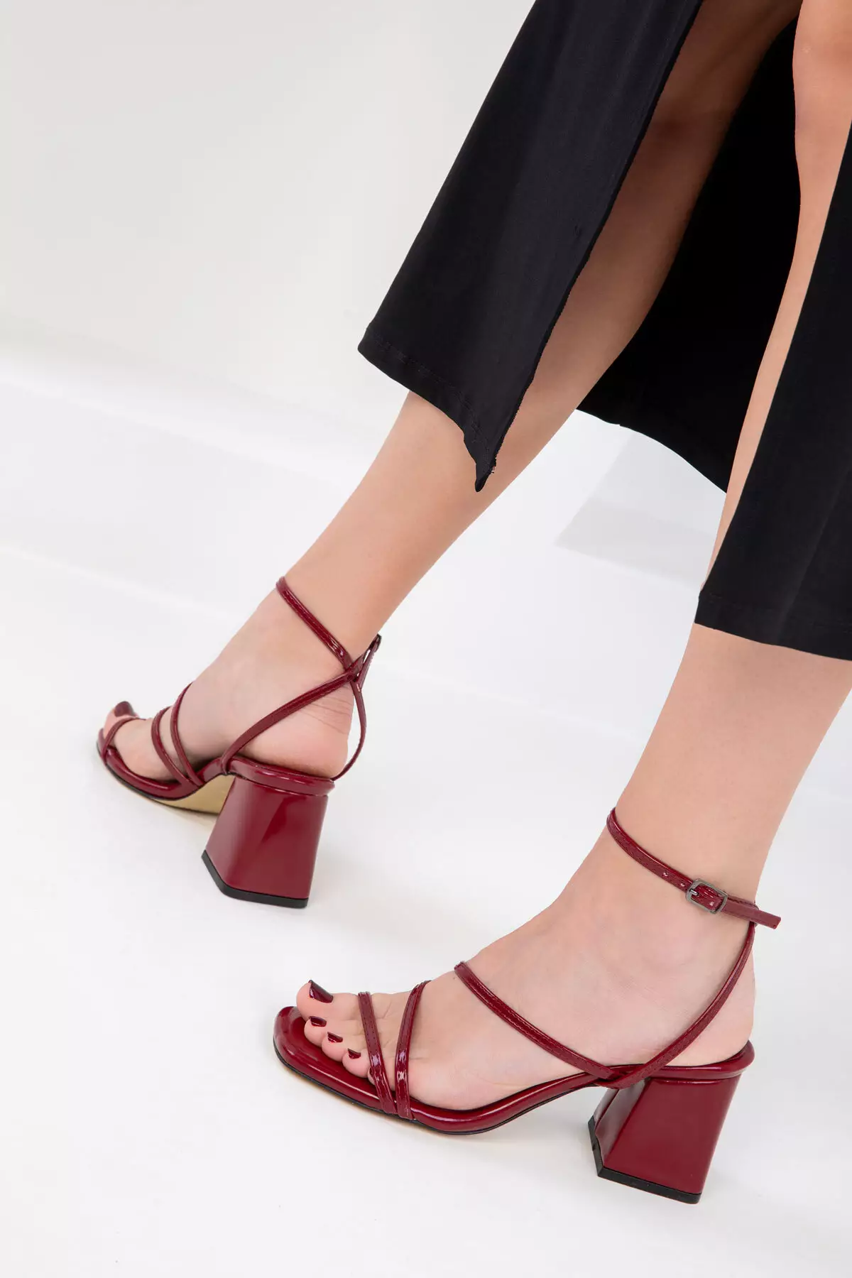 Claret Red Patent Leather Women's Classic Heeled Shoes 20317