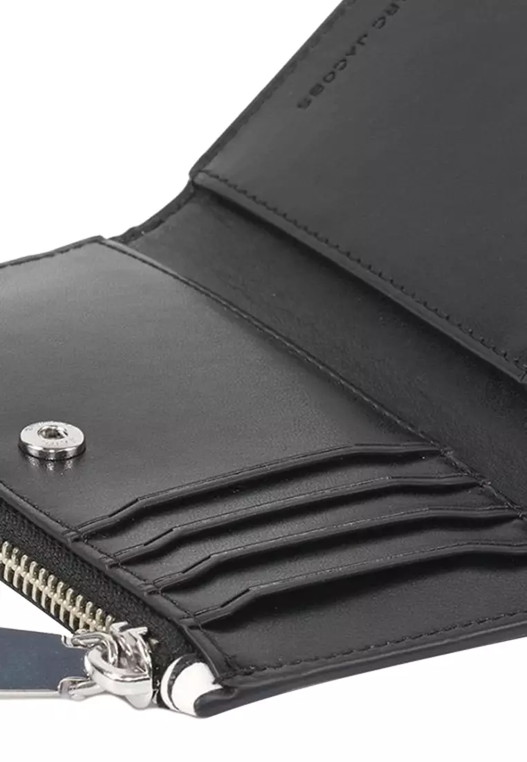 Jumbled Logo Trademarc Medium Flat Wallet - Black/ White 4P4SMP027S02