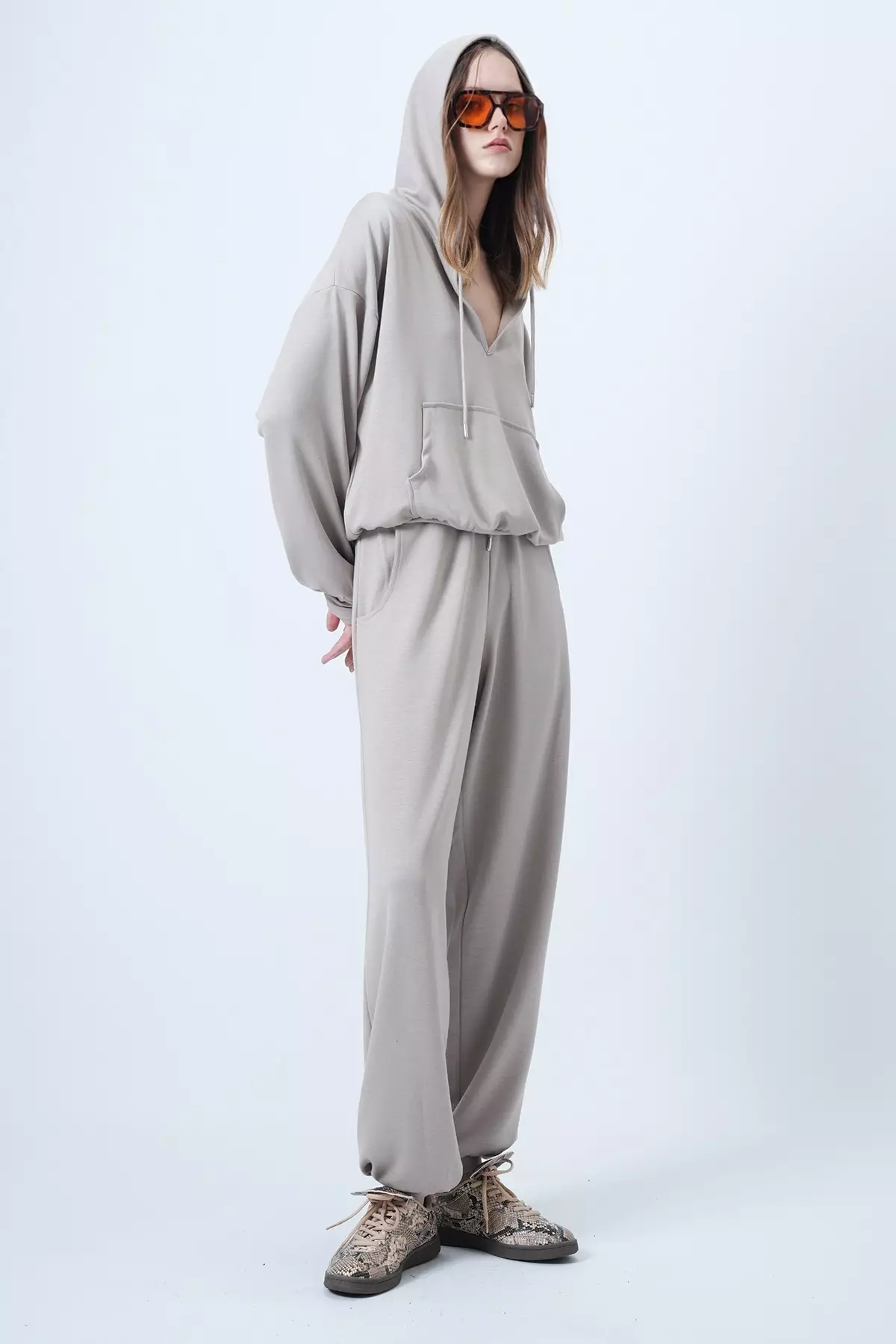 Stone Hooded V-Neck Oversize Modal Sweatshirt And Trousers Set Alc-X14646