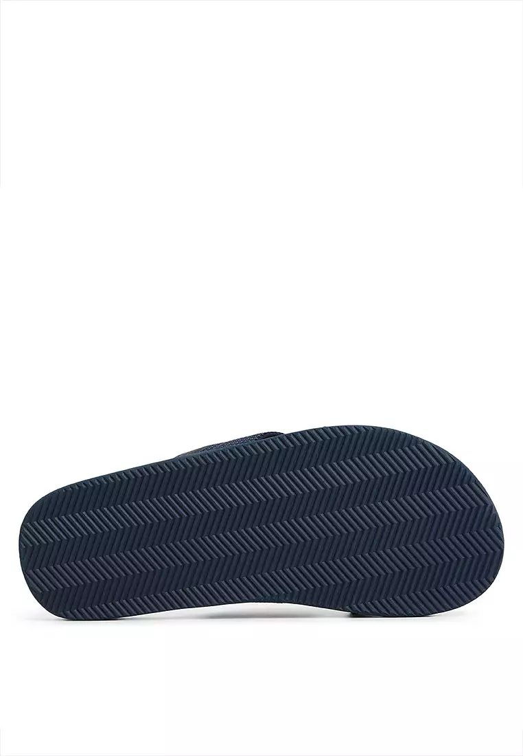 Toti Crisscross Sandals