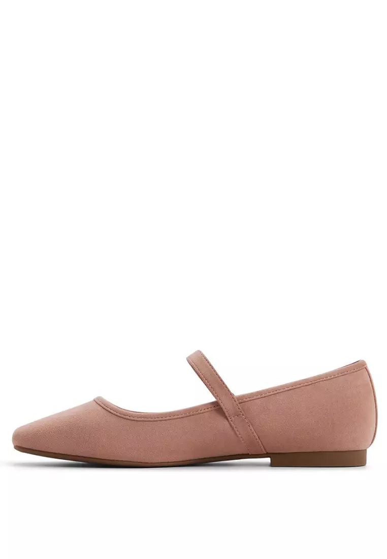 Janeyy Flats