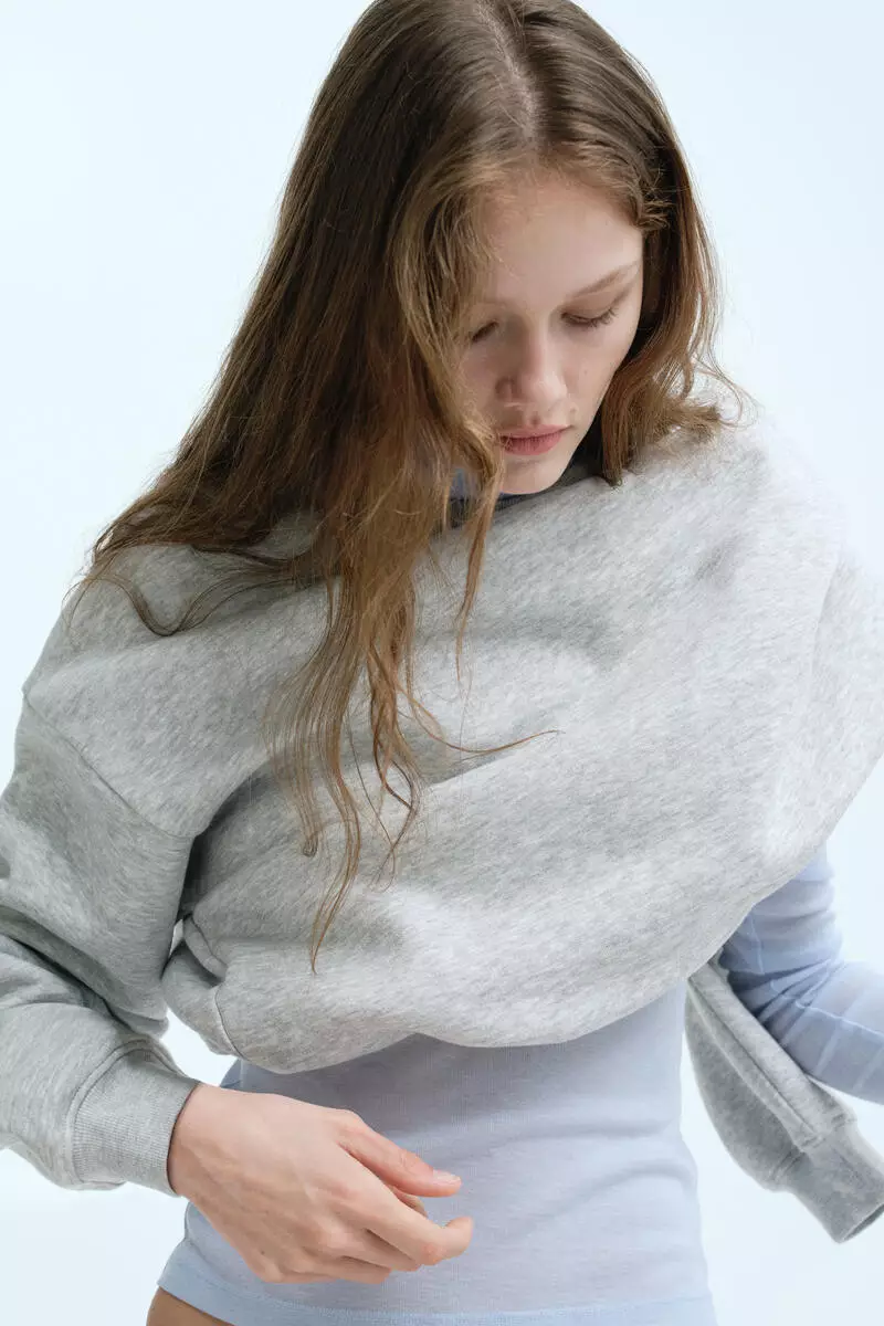 Oversized sweatshirt