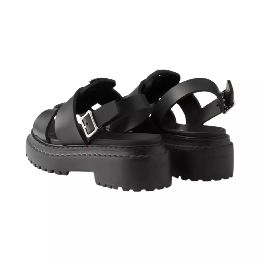 [4.4PRIL KEJUTAN HARGA] Rubber Sandals with Chunky Soles Black