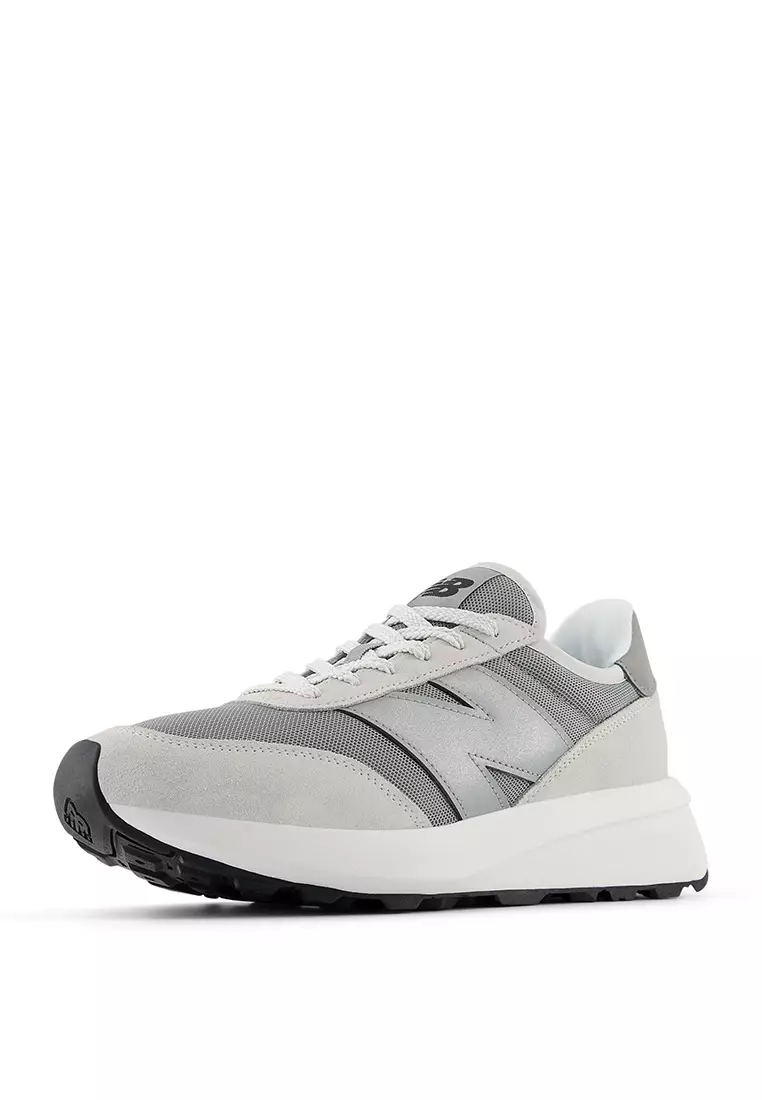 370 Lifestyle Shoes
