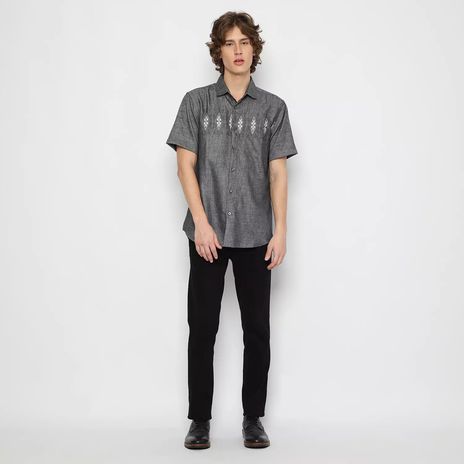 Platini Kemeja Motif Pria Lengan Pendek Katun Abu 73354