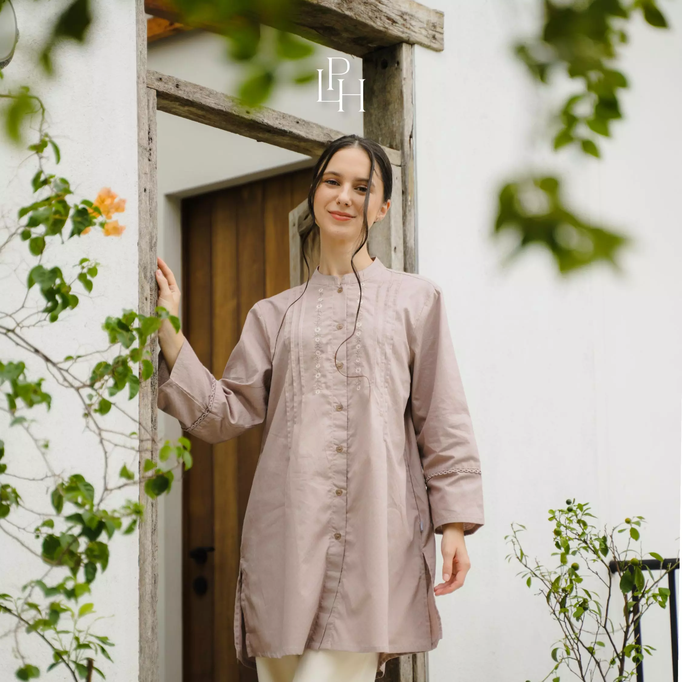 Little Palmerhaus - Alya Mom Tunic (Baju Tunik Wanita Dewasa) Cream Beige