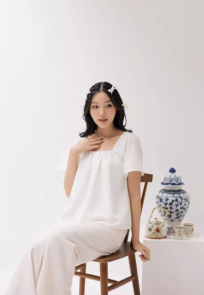 Moma Flare Sleeve Top in White