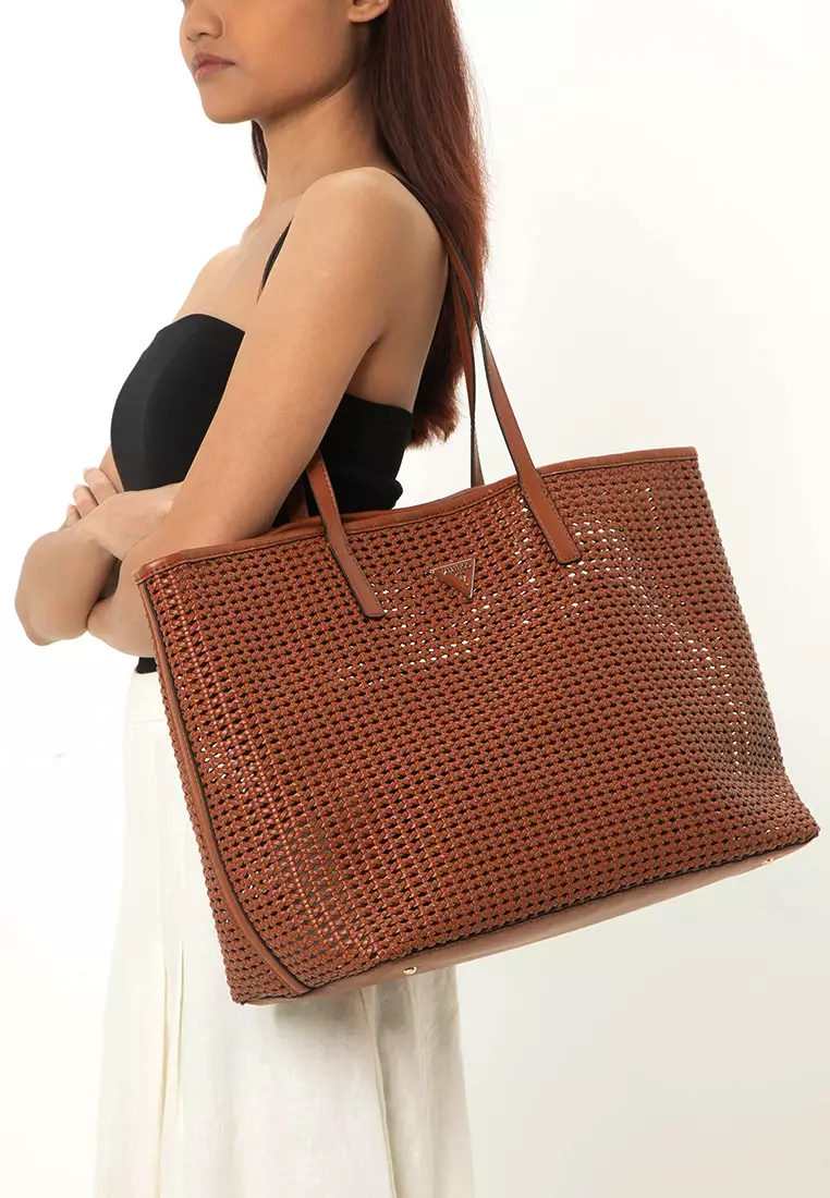 Jual GUESS Brigitta Large In Tote Bag Original 2025 ZALORA