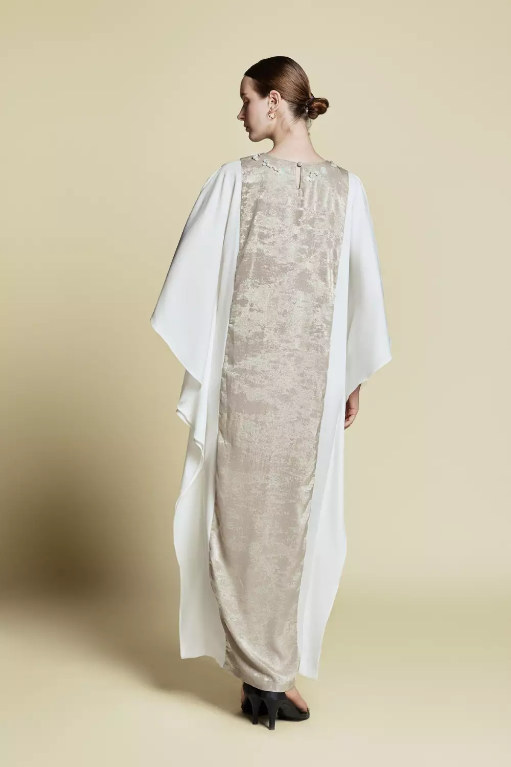 DEMURE&CO - Aliyna Prive’ Cape Sleeve Kaftan in Cotton
