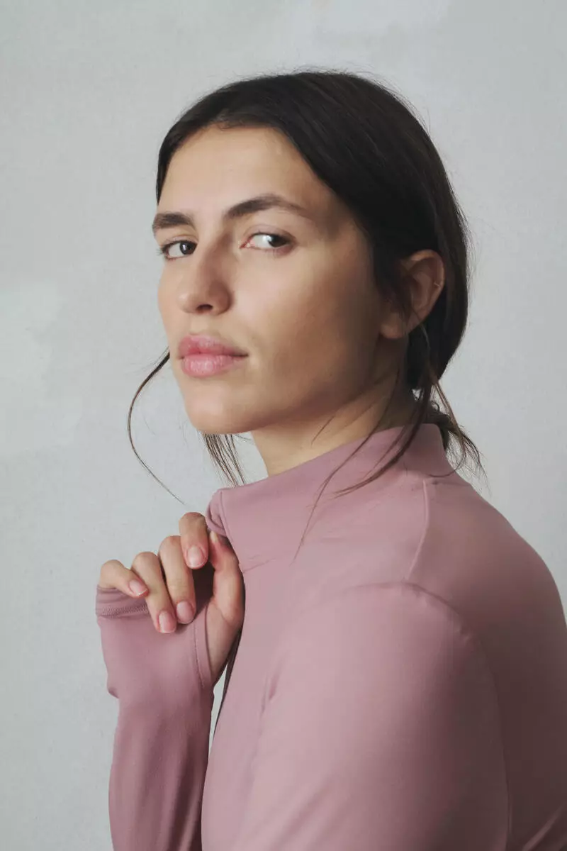 Zip-through sports jacket with SoftMove™