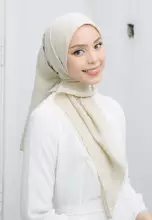 Cream Almond