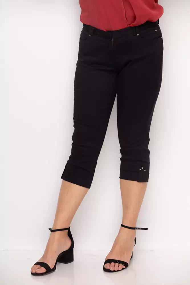 Kyan Capris In Black