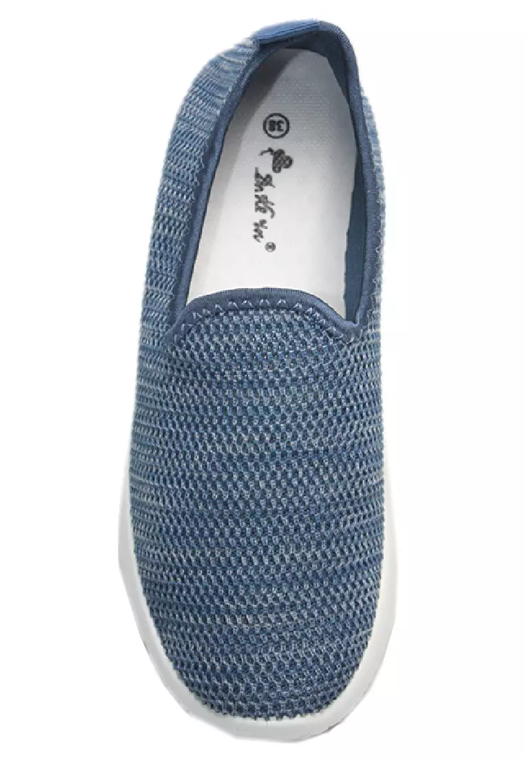 Dr. Kevin Sepatu Olahraga Wanita Sneakers Flyknit Slip On 589-039