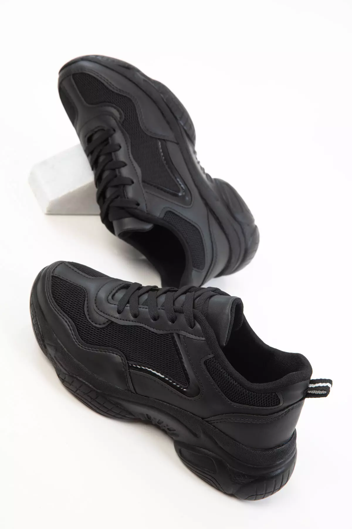 Black-Black Women's Sneaker 20610