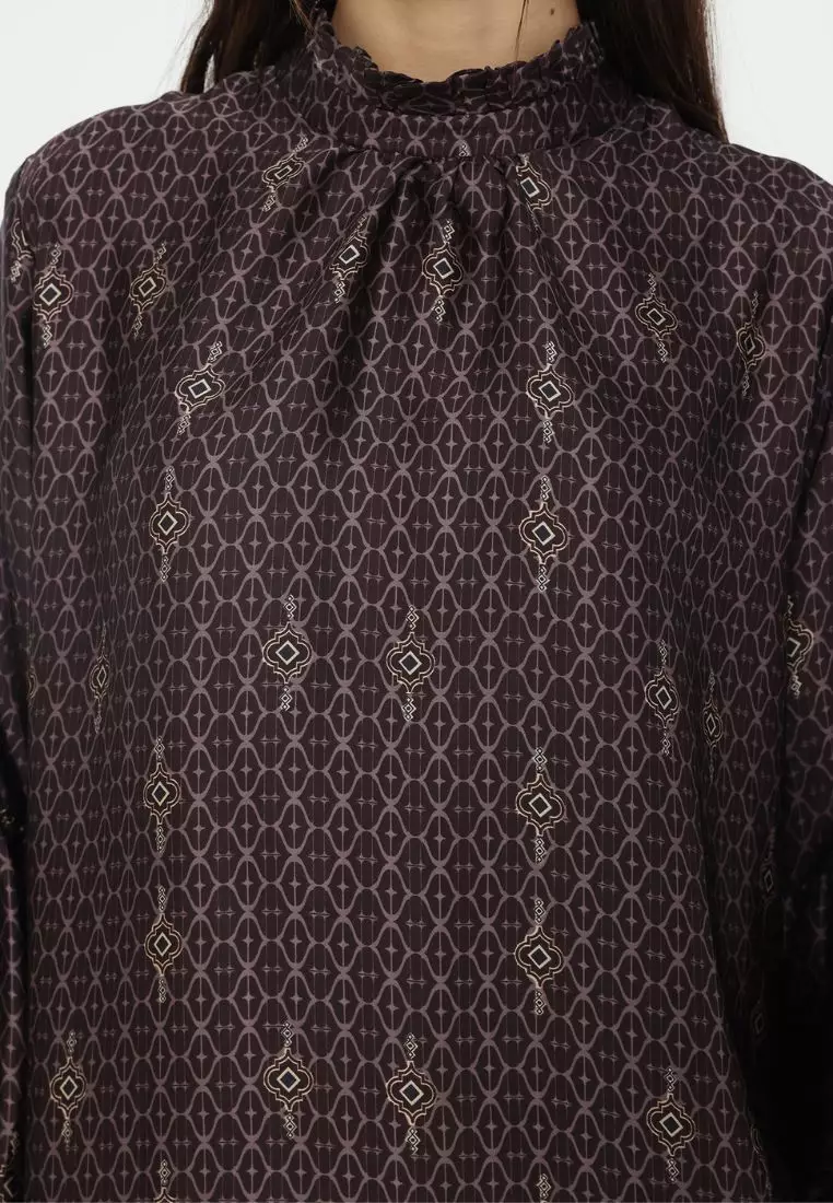Ruffle Blouse Printed With Puff Sleeve In Deep Purple By Brilliant Girl Warna UNGU