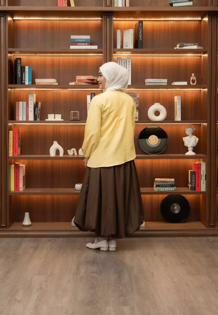 Molly Blouse - Butter