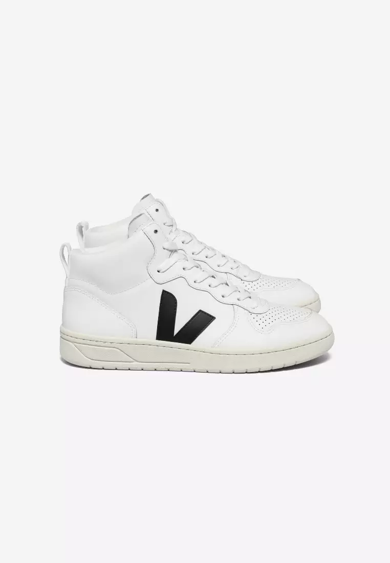 Discount on Veja  shoes - SKU: V-15 Leather White Black Sneakers