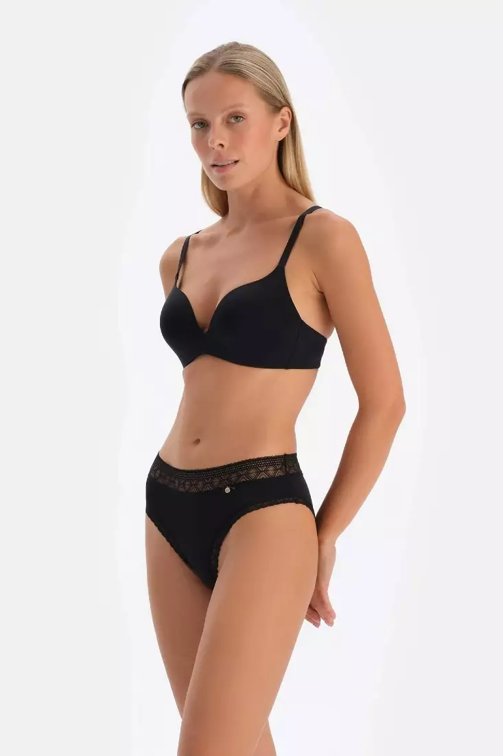 Black Soft Bra, Non-Padded, Non-wired, Underwear for Women