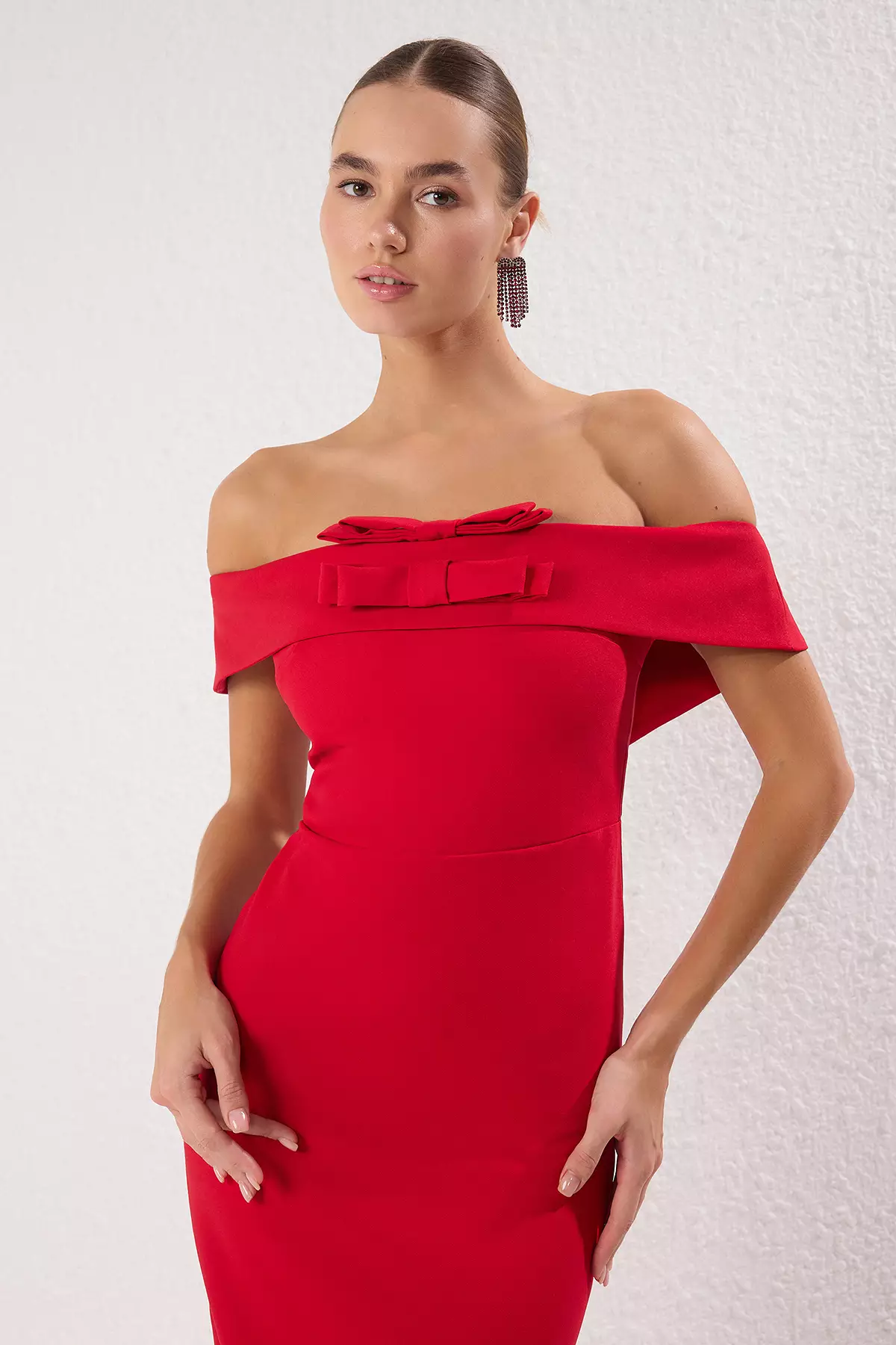 Red Carmen Collar Bowknot Woven Long Elegant