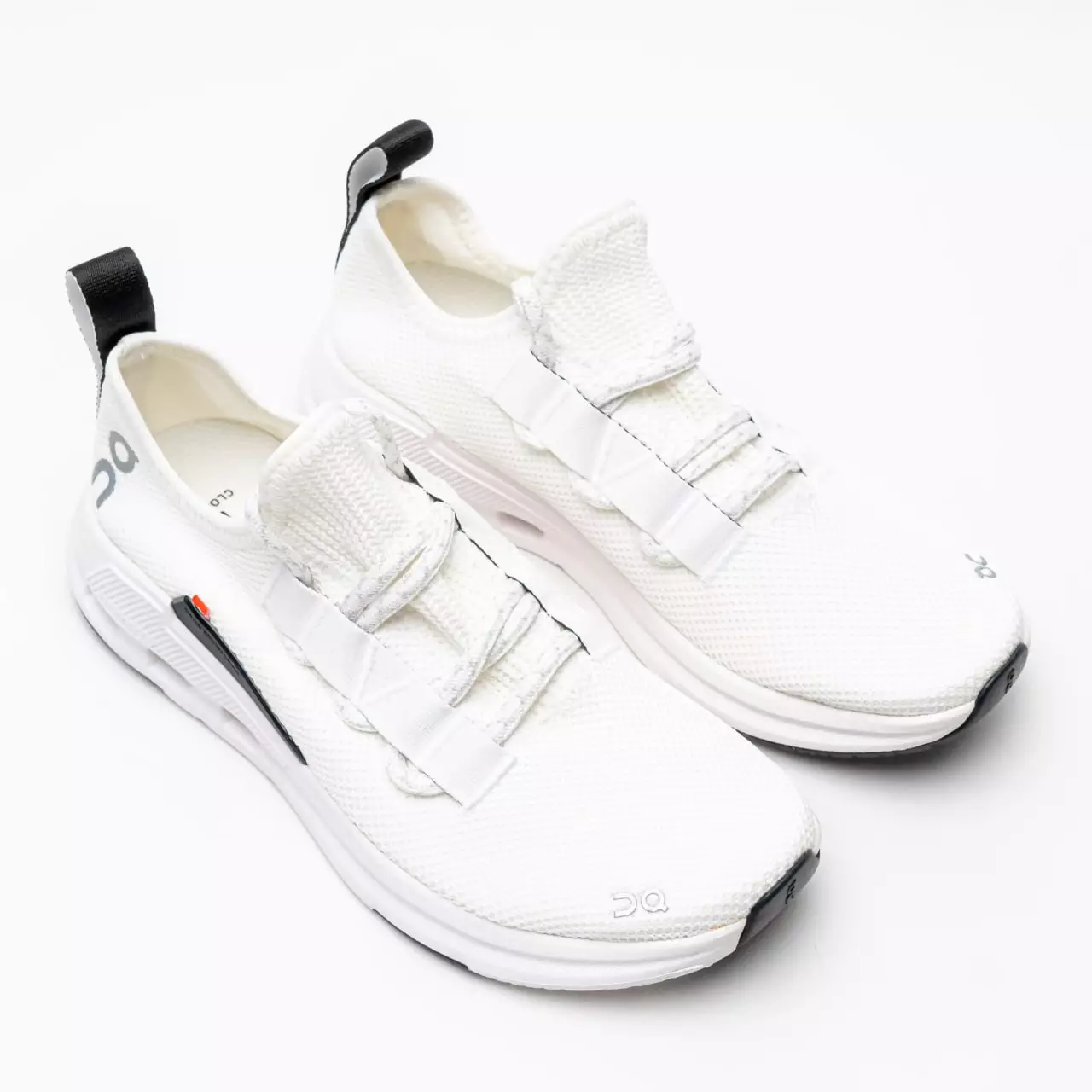 Jual On ON Cloudeasy Running Sneakers Undyed White Black Women Original ...