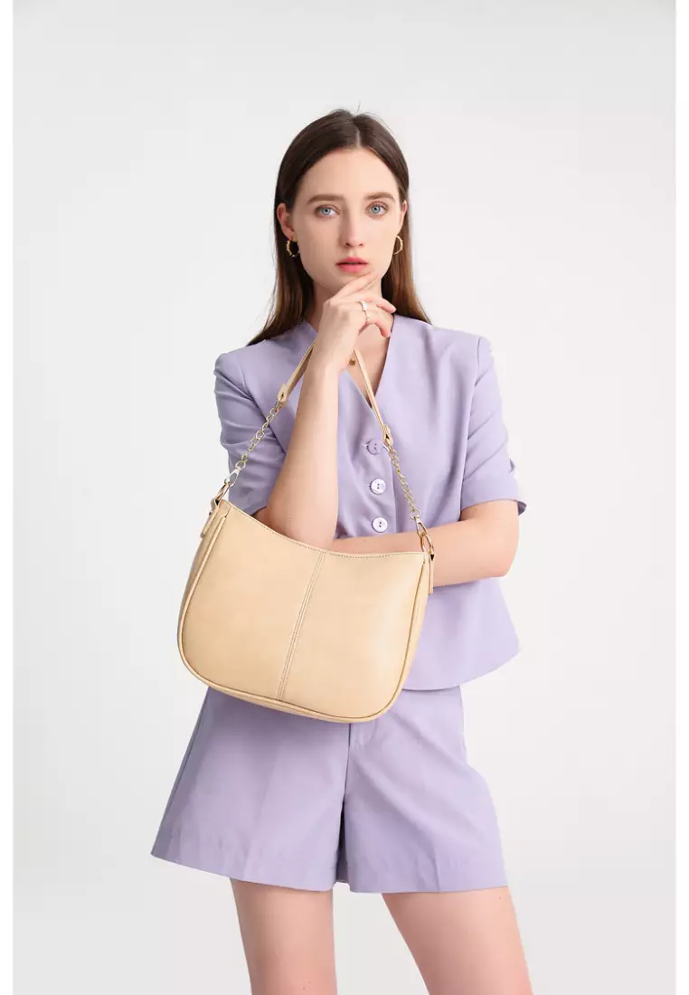 Luxurious Crossbody Bags for the Sophisticated European and American Woman