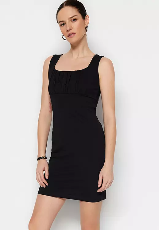 Square neck shop fitted dress