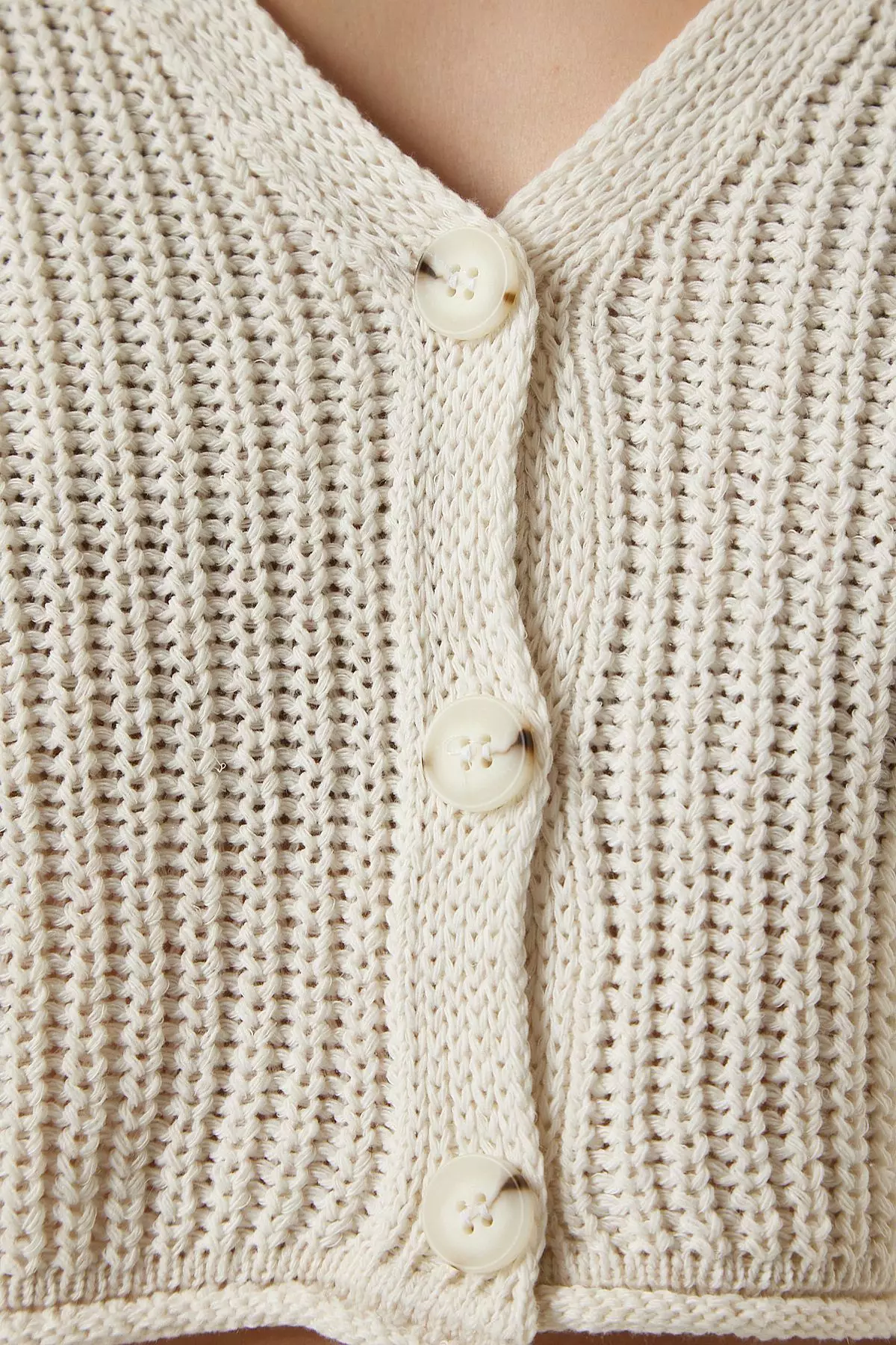 V-Neck Crop Knitwear Cardigan