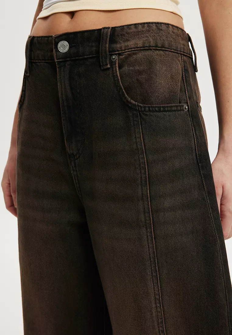 Barrel Jeans