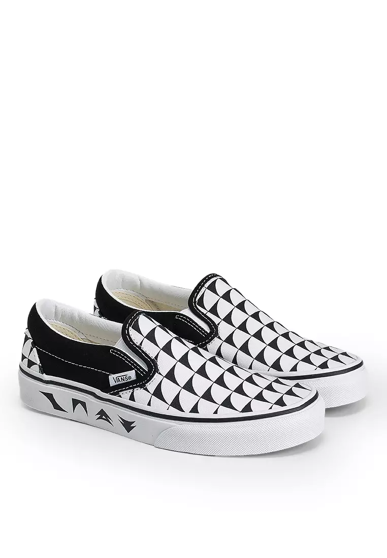 Slip on vans checkerboard black and white 2025