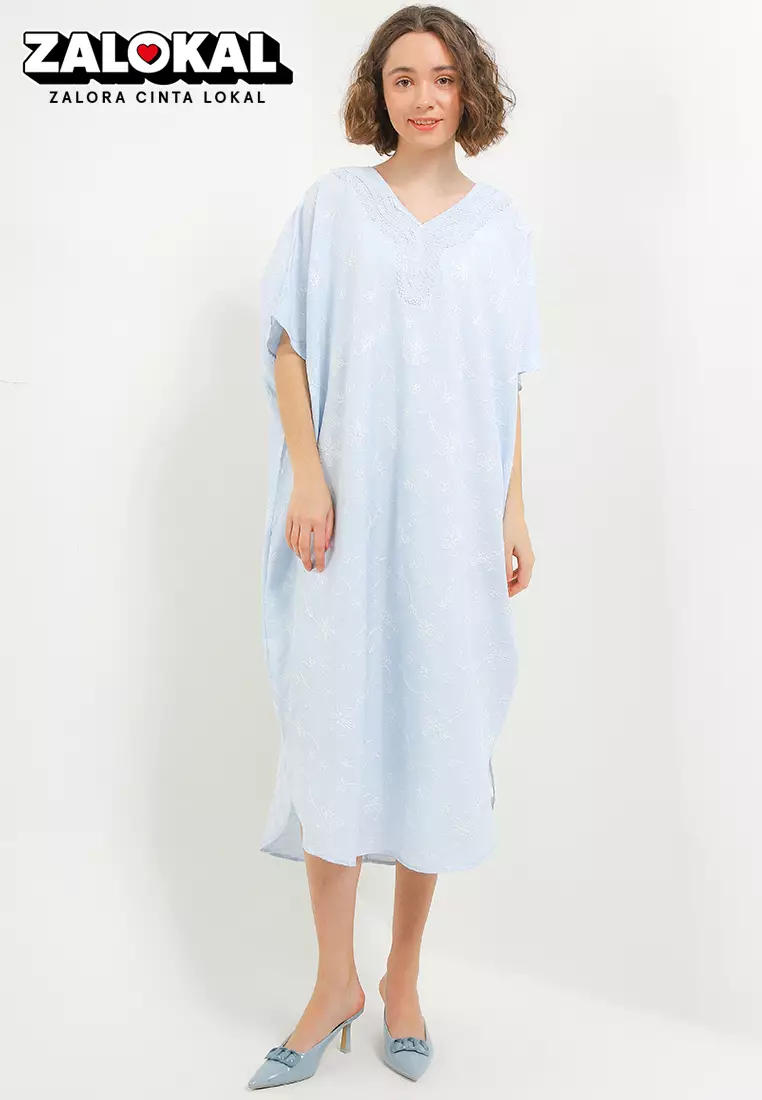 V Neck Lace Trimmed Emb Kaftan