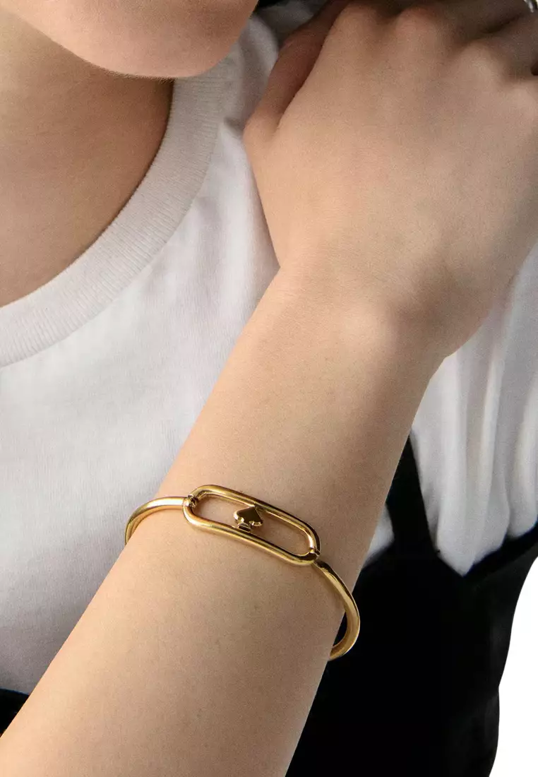 Cut To The Chase Oval Spade Bangle Bracelet - Gold KM177